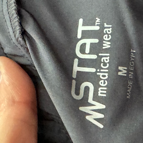 M Stat medical scrubs size medium NEW pants and top - Picture 6 of 14